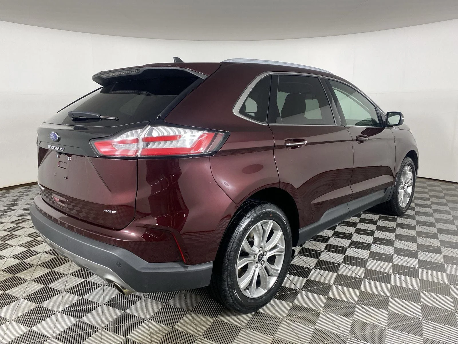 Used 2024 Burgundy Velvet Metallic Tinted Clearcoat Ford Titanium image 17