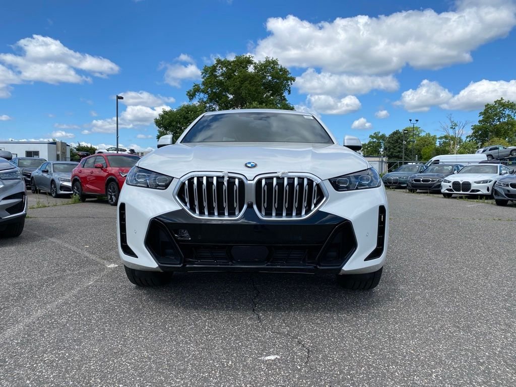 New 2027 Mineral White Metallic BMW xDrive40i image 2