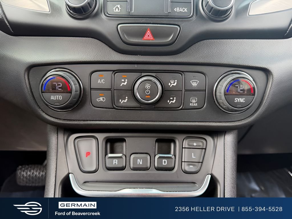 Used 2020 Steel Metallic GMC SLT image 20