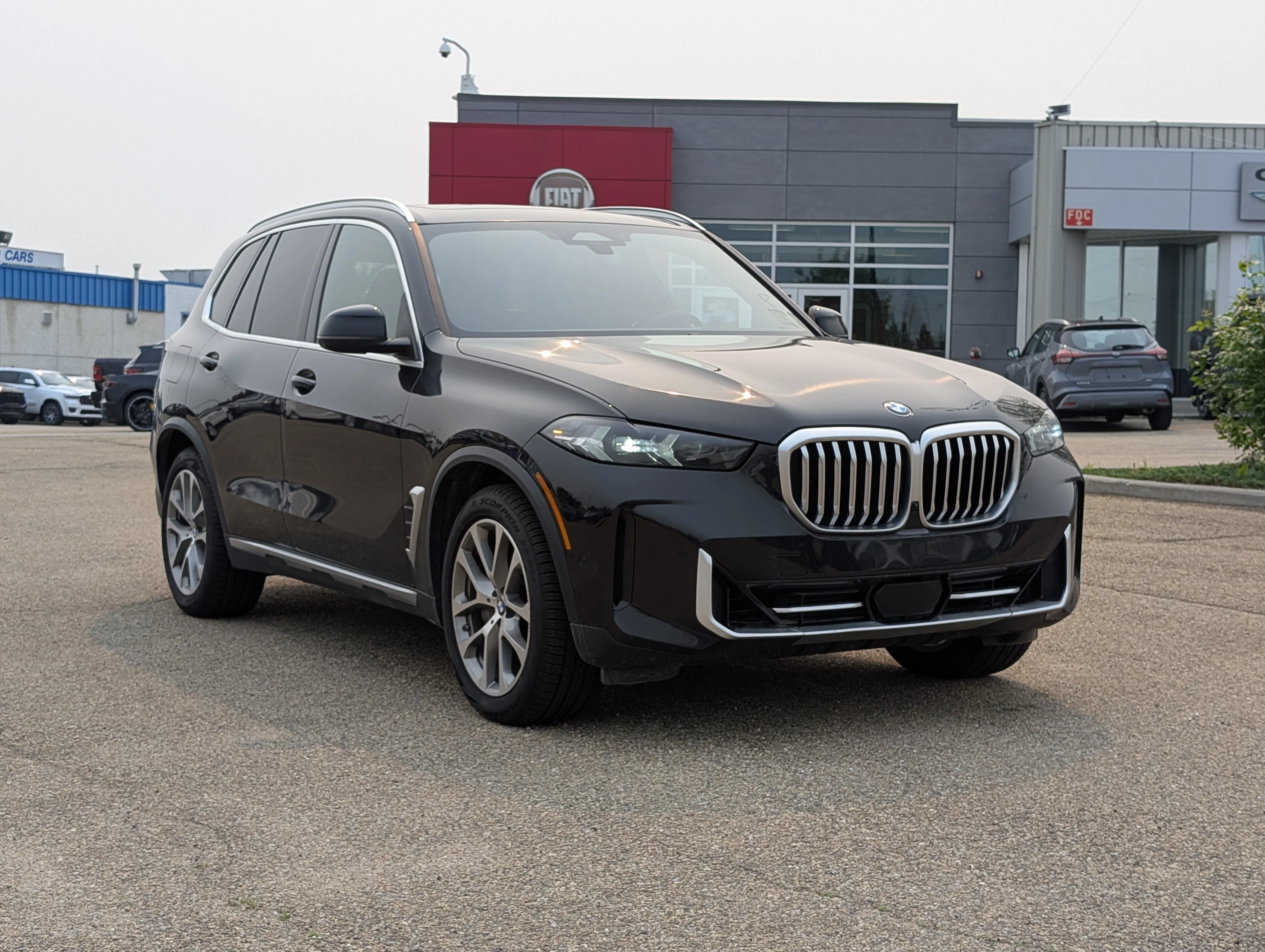 Used 2024 Black Sapphire Metallic BMW xDrive40i image 9