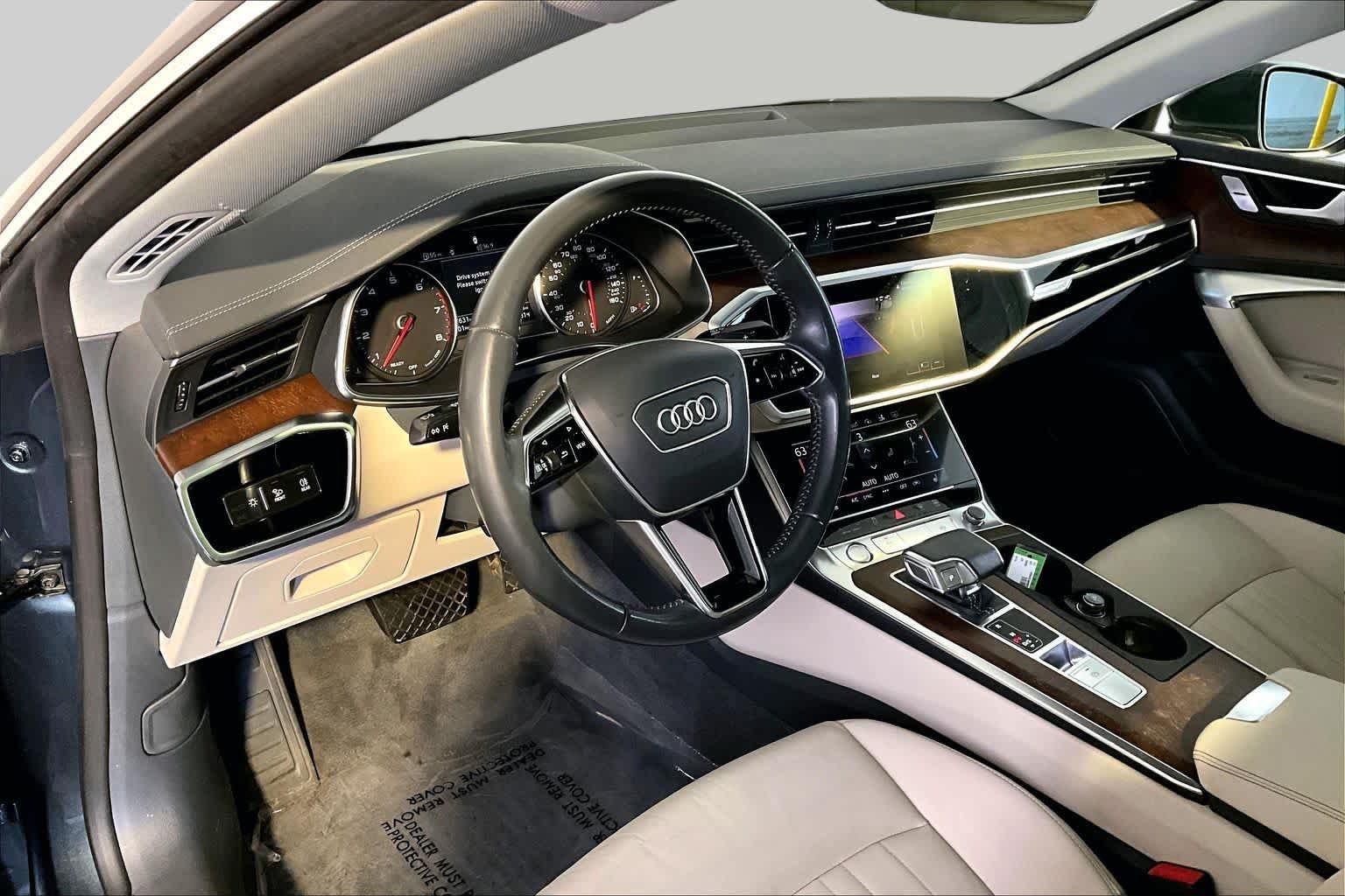 Used 2019 Triton Blue Audi Premium image 18