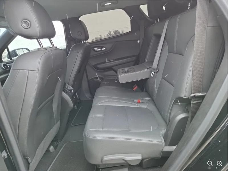 Used 2022 Black Chevrolet LT image 7