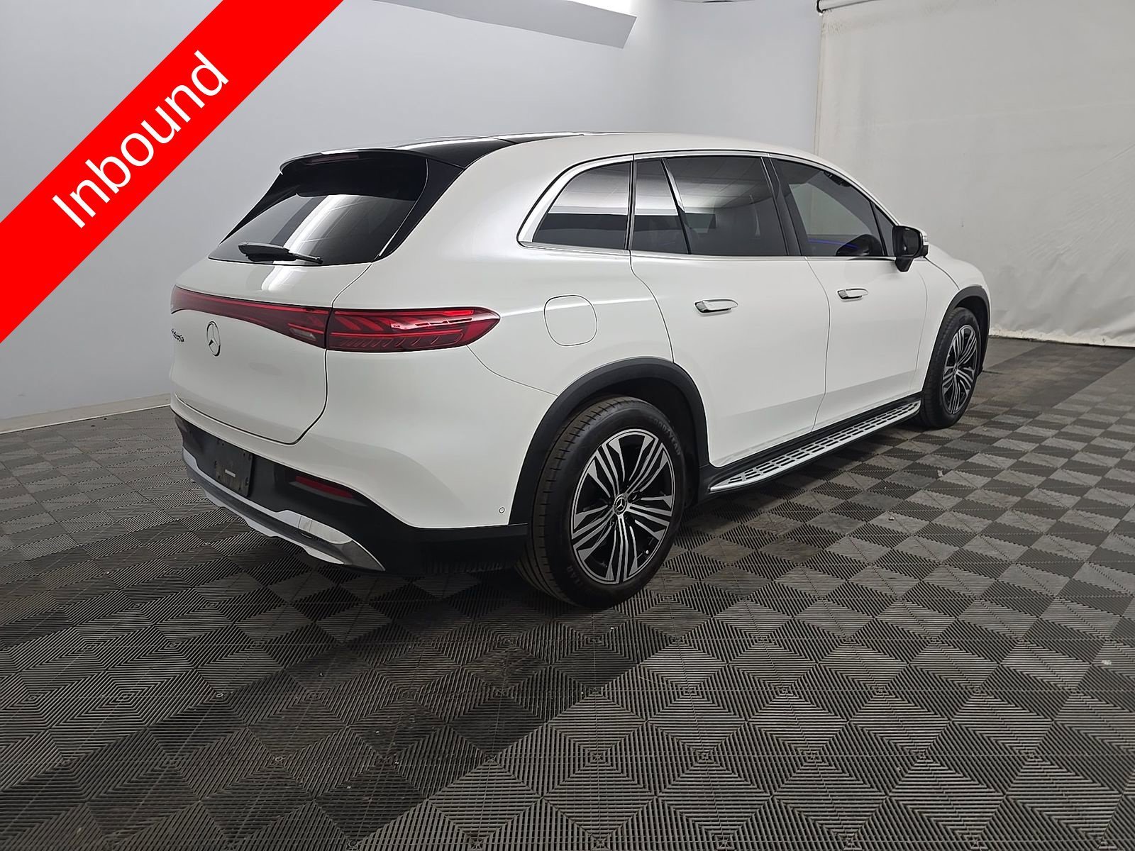 Used 2023  Mercedes-Benz 450 image 11
