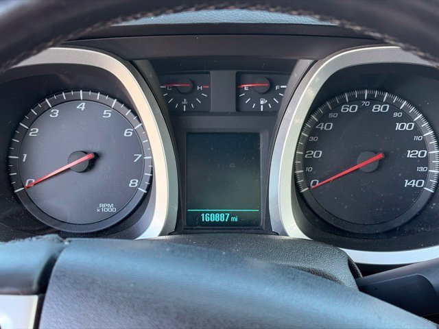 Used 2015 Gold Chevrolet LT image 16