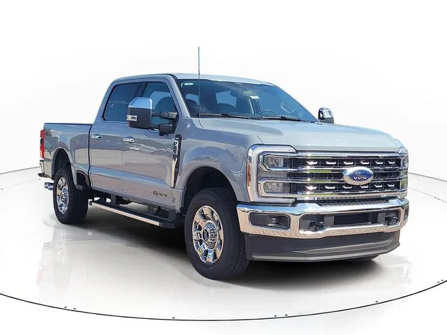 New 2026 Gray Metallic Ford Lariat image 3