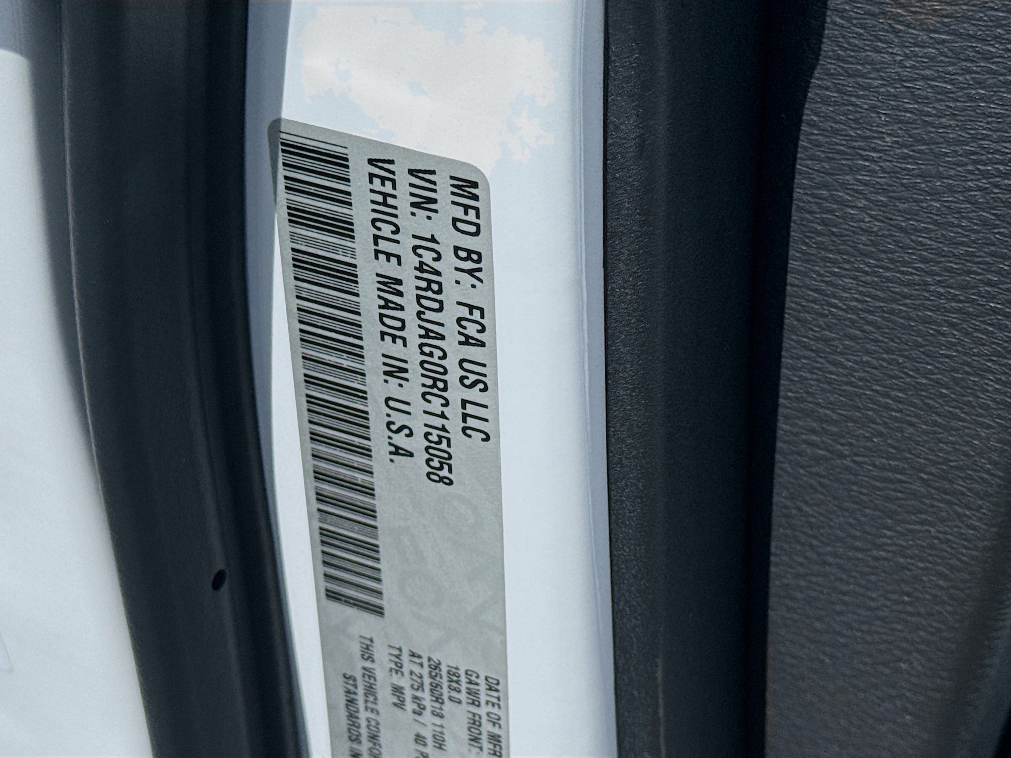 2024 Dodge Durango SXT - Photo 37