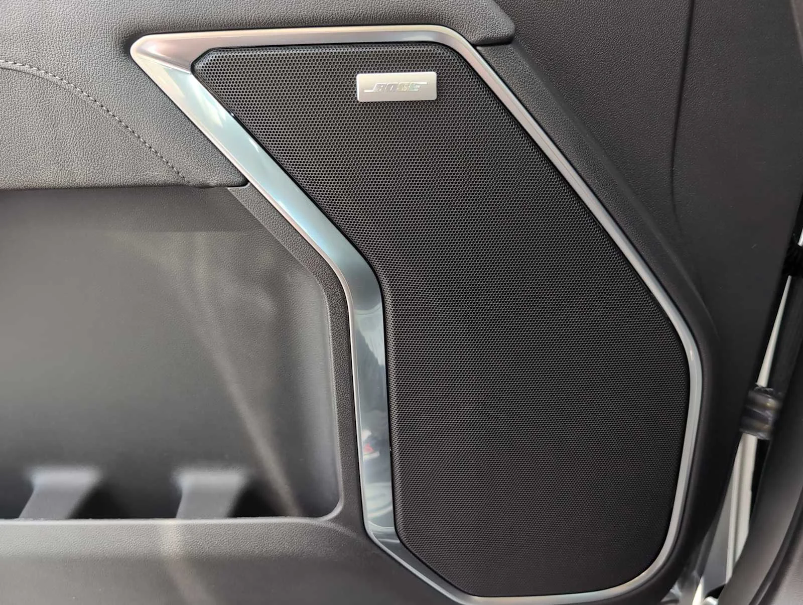 New 2026 Sterling Gray Metallic Chevrolet RST image 24
