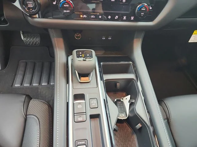 New 2026 Gray Nissan SL image 26