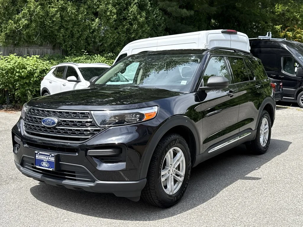 Used 2023 Agate Black Metallic Ford XLT image 7