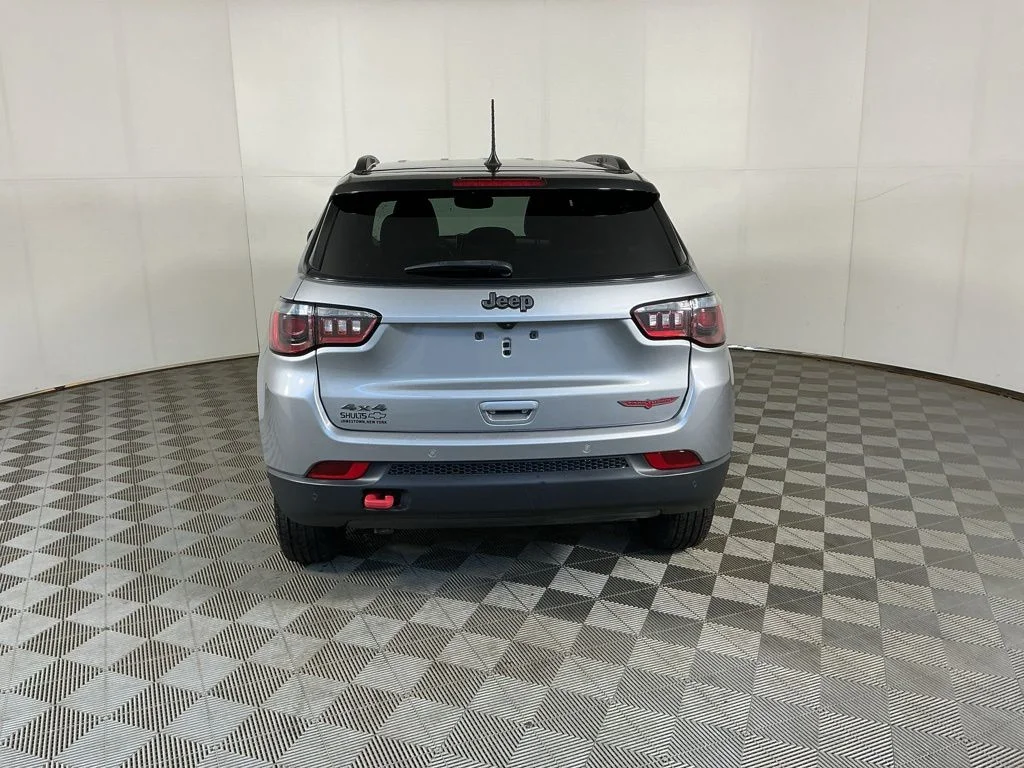 Certified Used 2023 Silver Jeep Trailhawk image 6