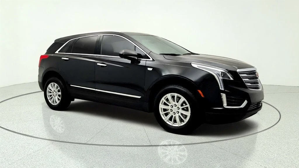 Used 2019 Stellar Black Metallic Cadillac FWD 4dr image 3