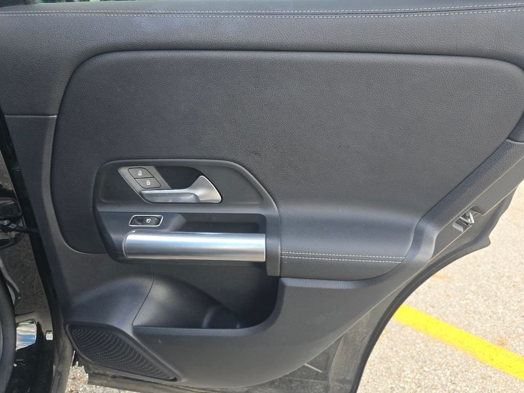 Certified Used 2022 Night Black Mercedes-Benz GLA 250 image 22
