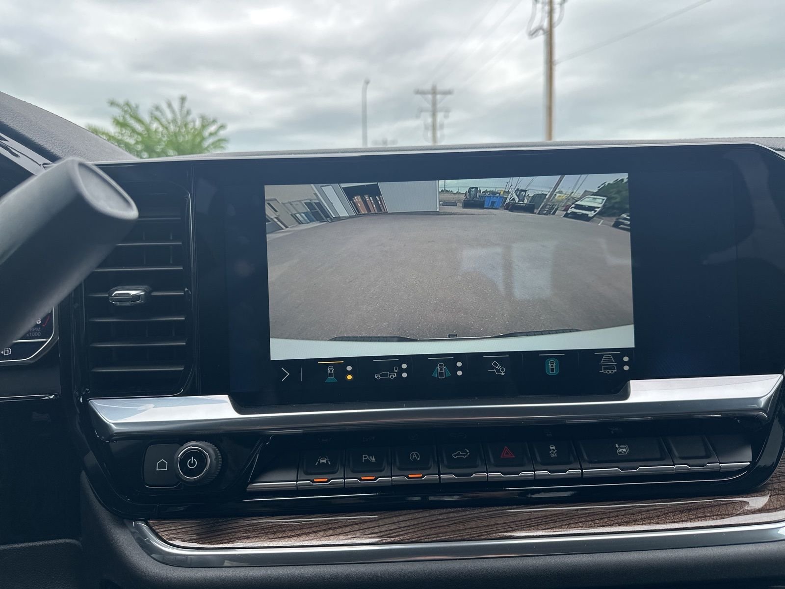 Used 2023 White Chevrolet LT image 66