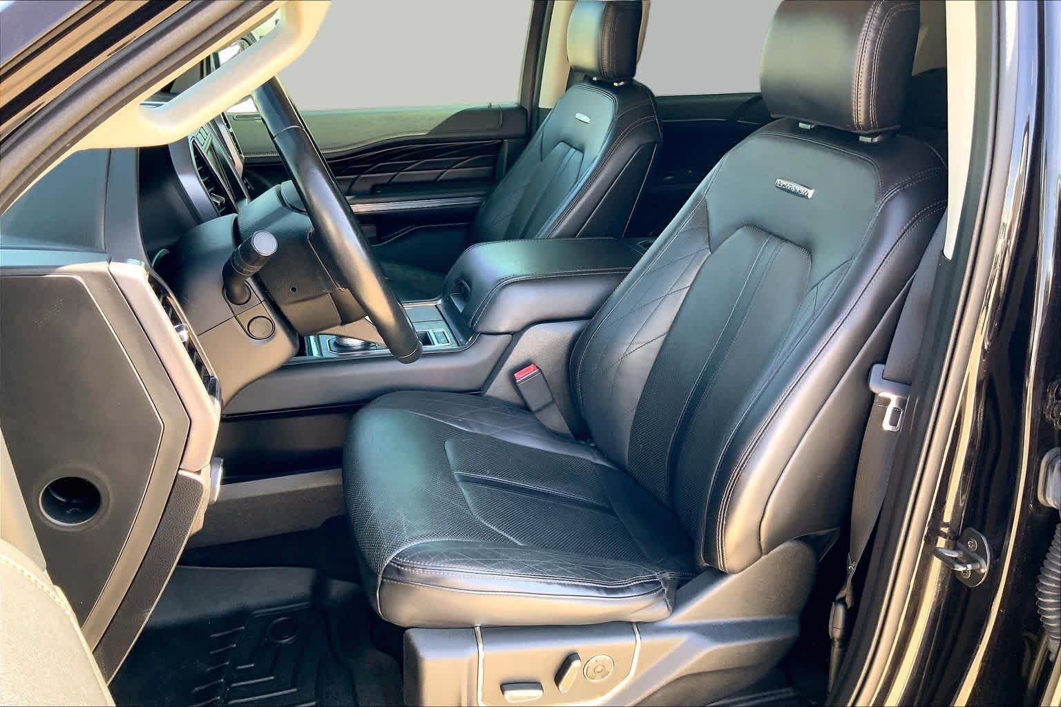 Used 2019 Agate Black Metallic Ford Platinum image 15