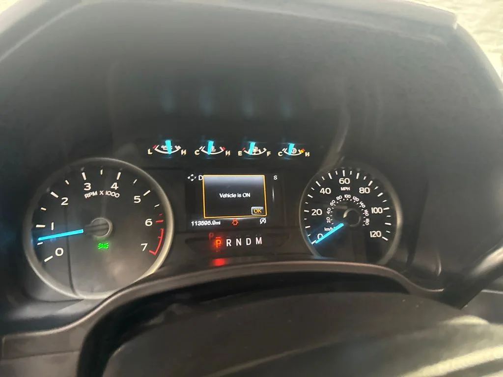 Used 2019 Gray Ford XLT image 12