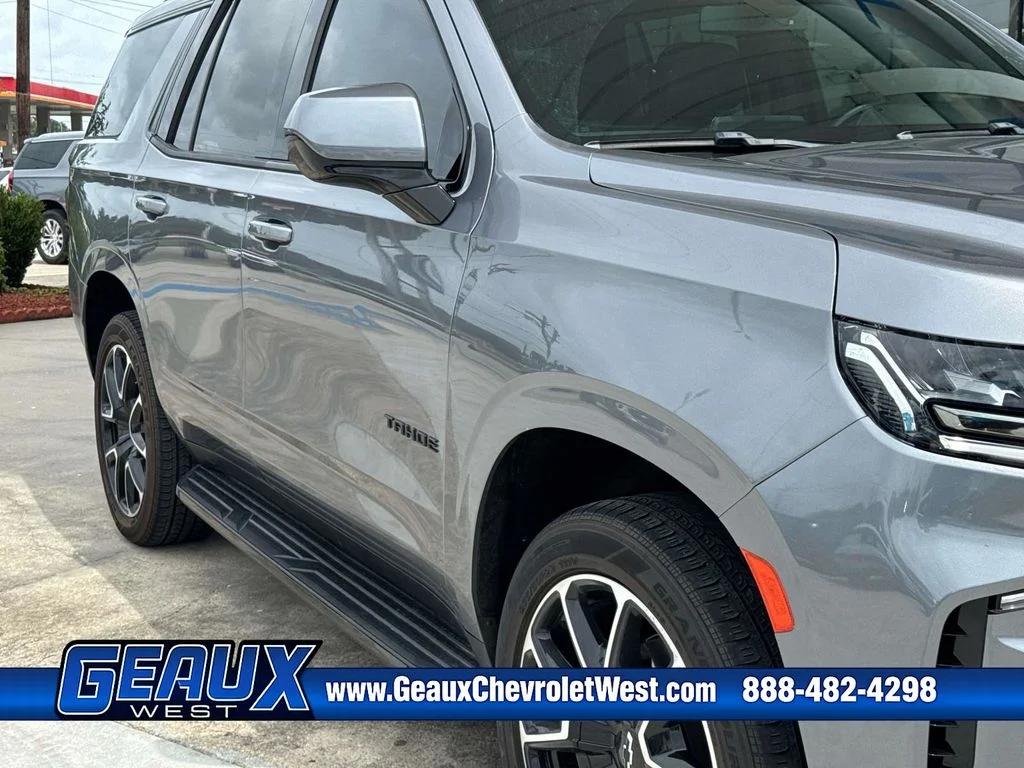 Used 2021 Gray Chevrolet RST image 4