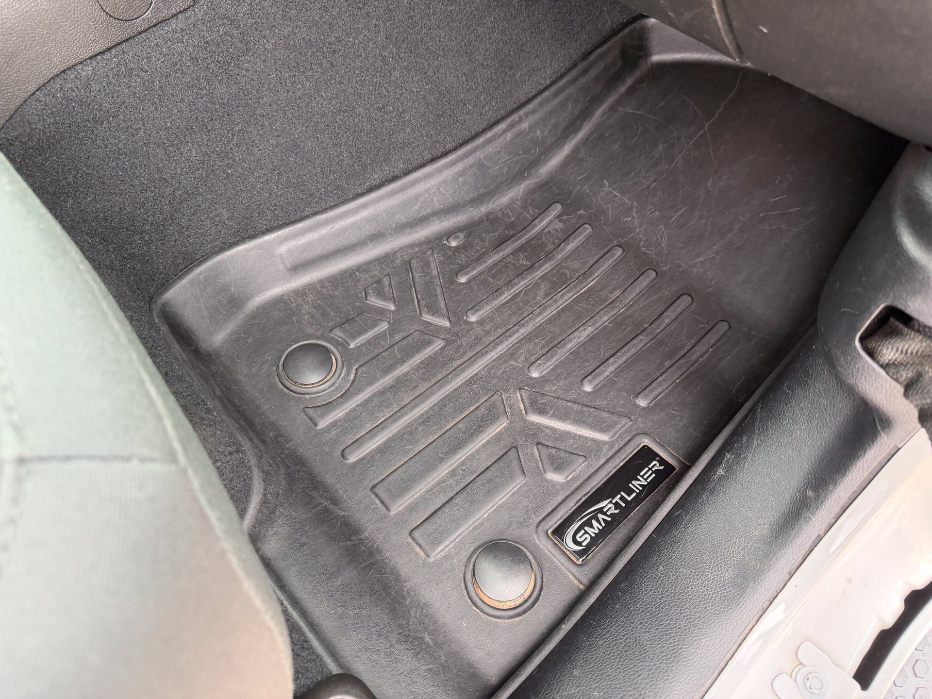 Used 2020 White Jeep Unlimited Sahara image 51