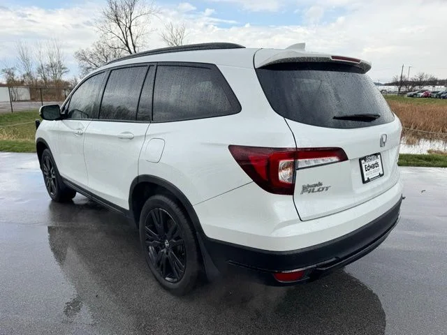 Used 2022  Honda Black Edition image 6