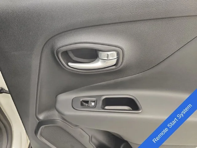 Used 2023 Alpine White Clearcoat Jeep Altitude image 14