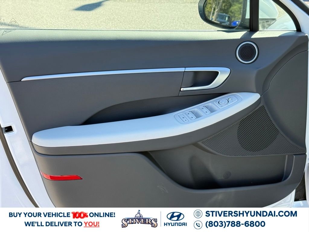 2026 Hyundai Sonata SE - Photo 12