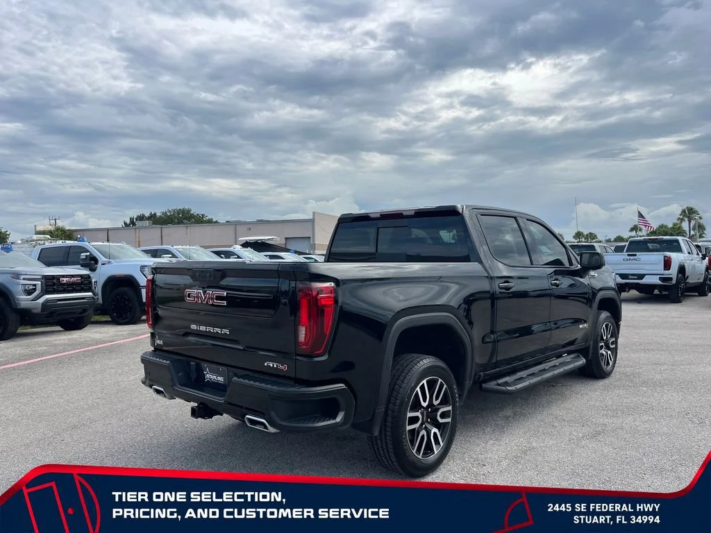 Used 2023 Onyx Black GMC AT4 image 7