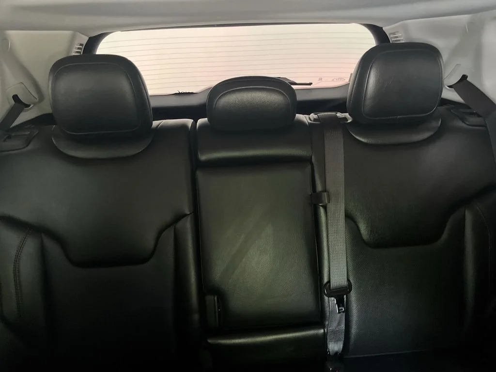 Used 2021 Silver Jeep Limited image 26