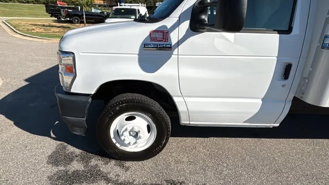 Used 2023 White Ford Base image 40
