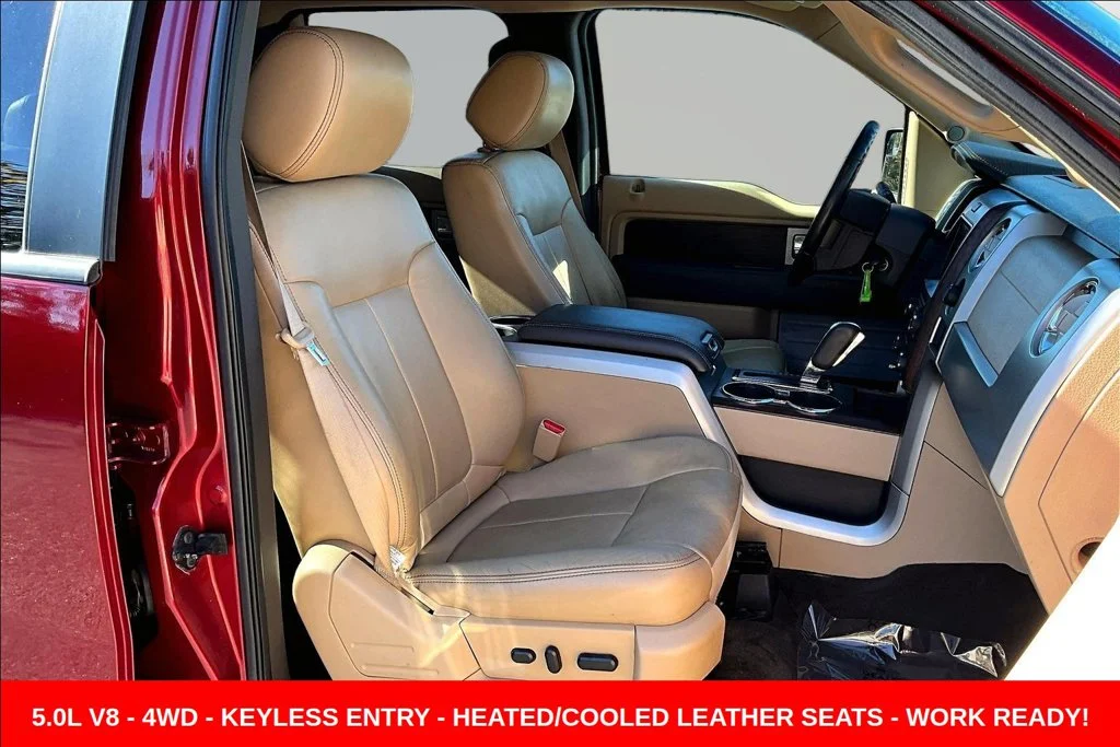 Used 2013  Ford Lariat image 34