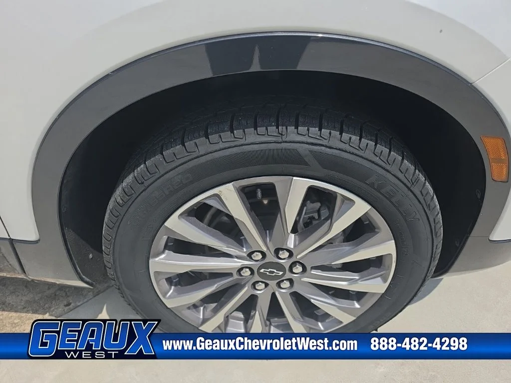 Used 2023 Beige Chevrolet Premier image 12