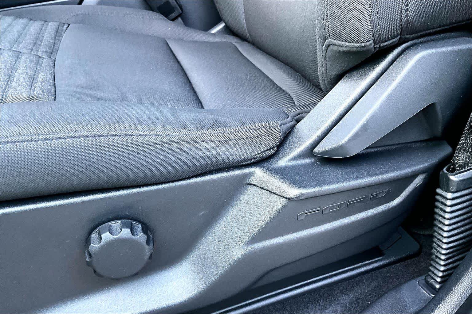 Used 2023 Agate Black Metallic Ford XL image 29
