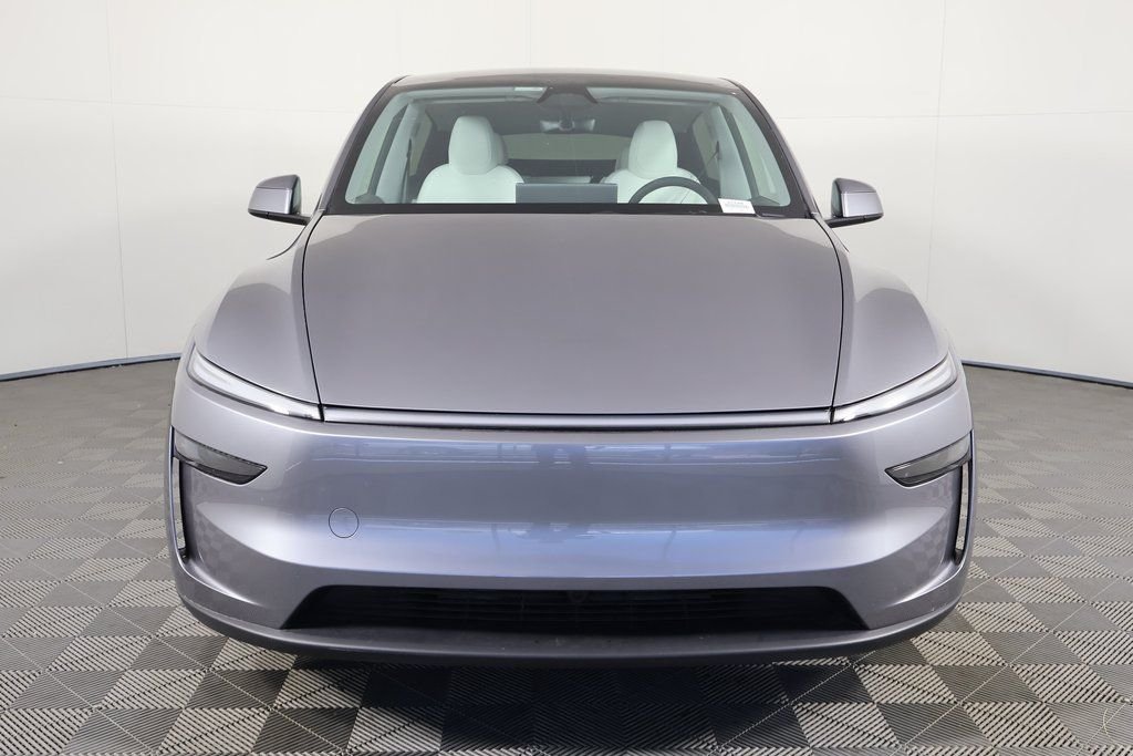 Used 2026  Tesla Premium image 2