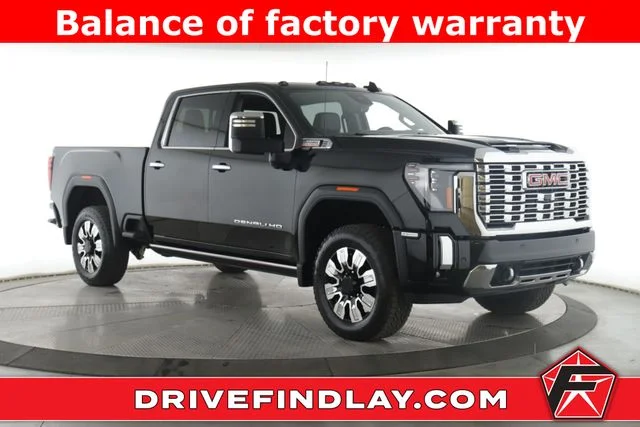 2026 GMC Sierra Denali 4WD Crew Cab Standard Box's photo