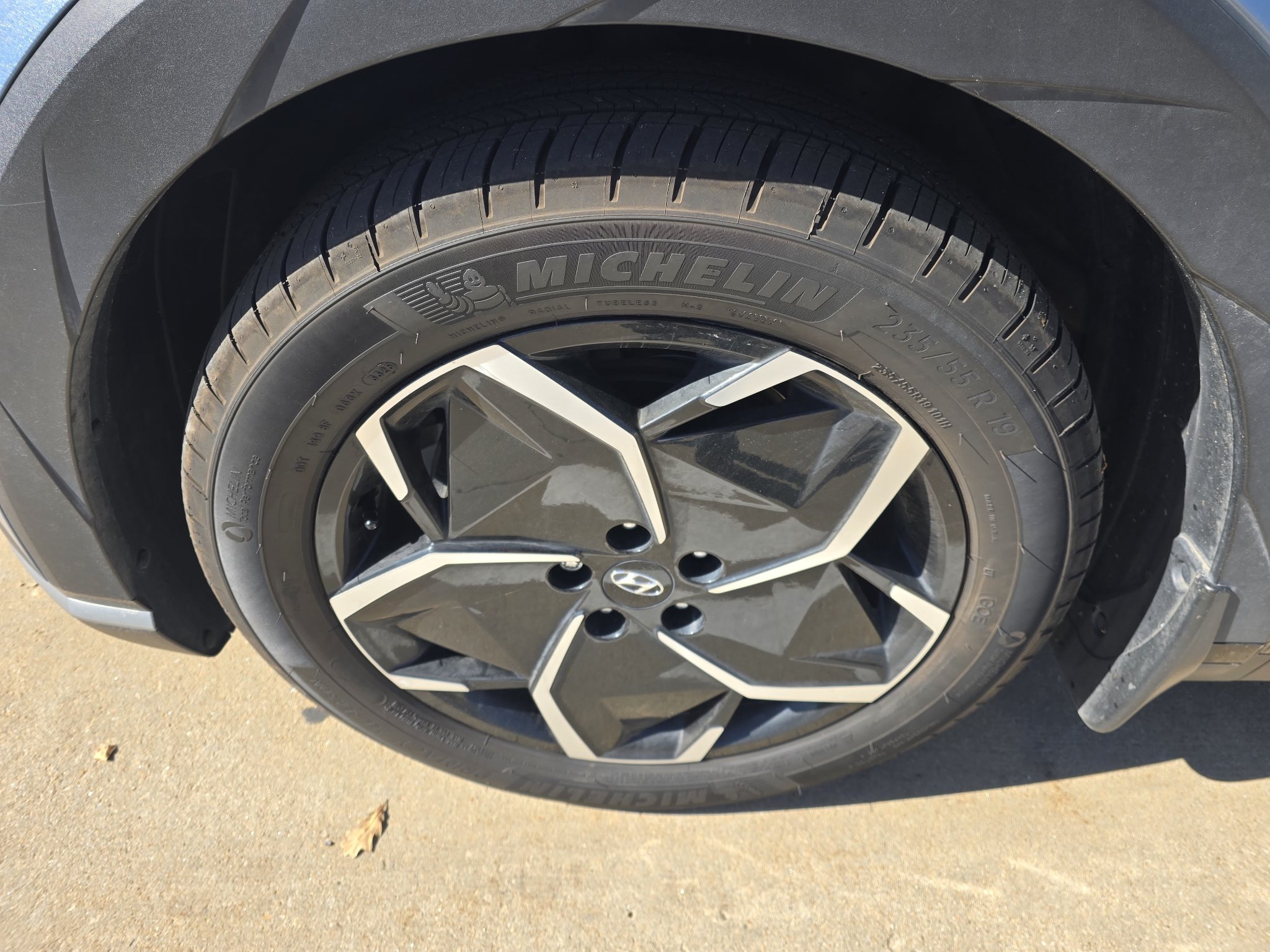 Certified Used 2024 Lucid Blue Hyundai SEL image 10