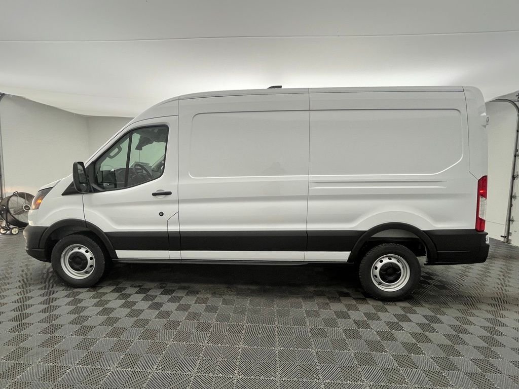 New 2026 White Ford Base image 13