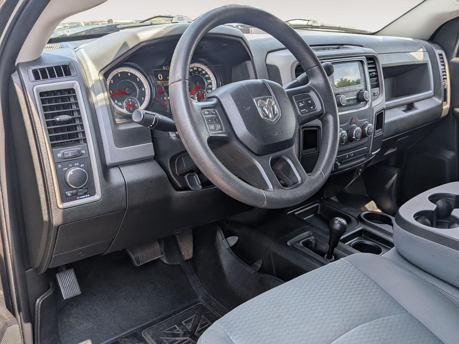 Used 2018 Granite Crystal Metallic Clearcoat Ram Tradesman image 10