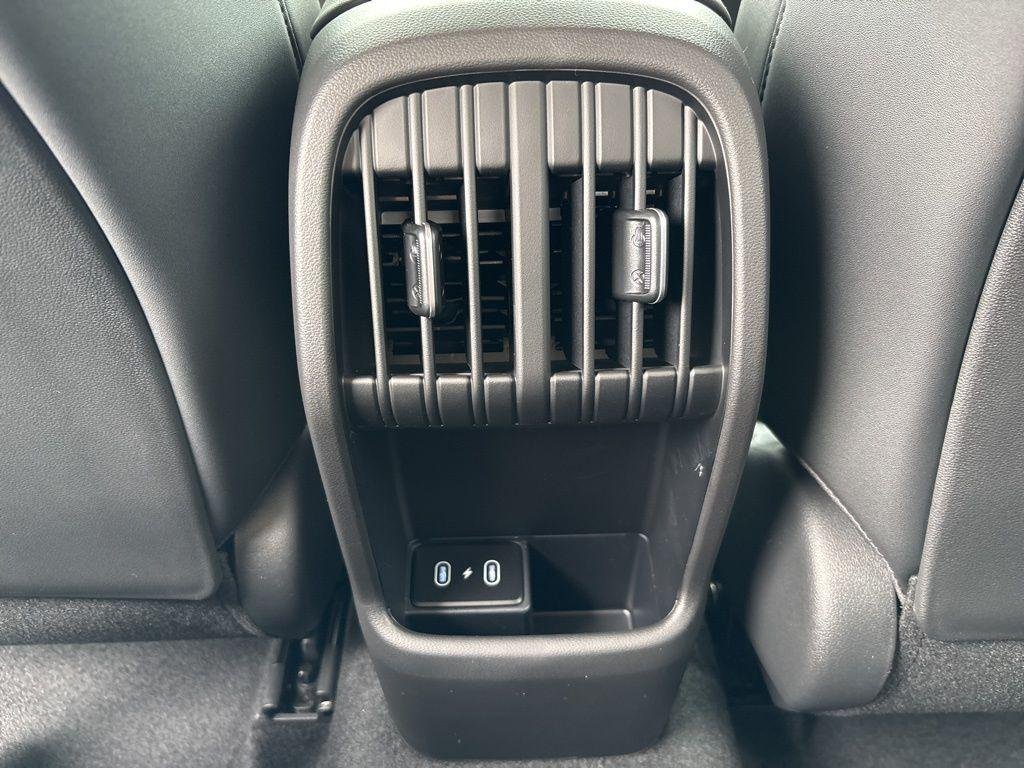 New 2026 Abyss Black Hyundai SEL Premium AWD image 36