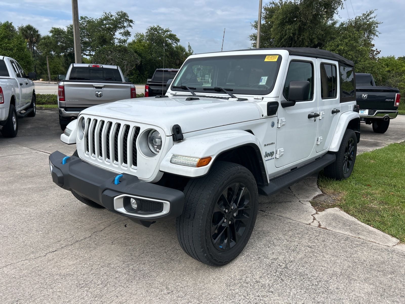 2023 Jeep Wrangler 4xe Sahara 4XE's photo