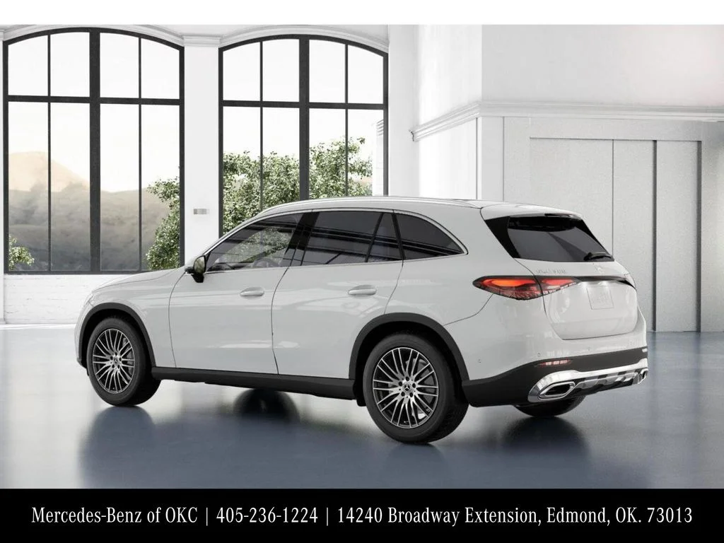Used 2026 Polar White Mercedes-Benz GLC 300 image 30