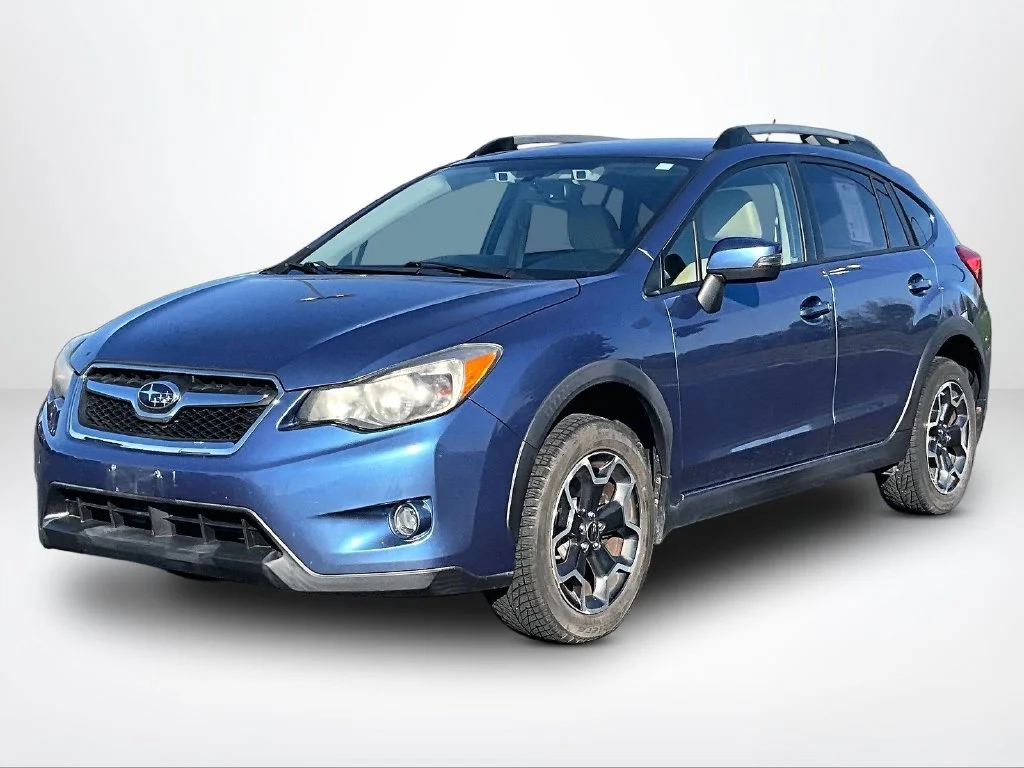 Used 2015 Blue Subaru 2.0i Limited image 32