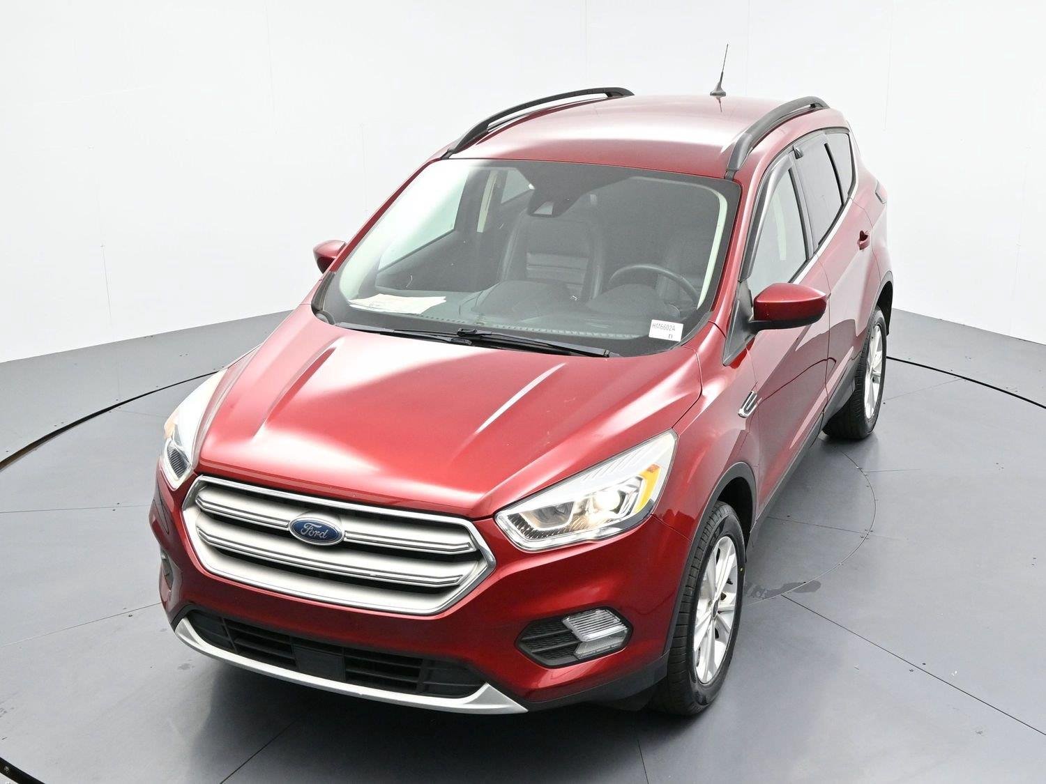 Used 2019 Ruby Red Metallic Tinted Clearcoat Ford SEL image 35