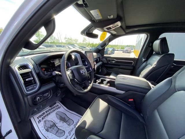 New 2026 Bright White Clear-Coat Exterior Paint RAM Laramie image 12