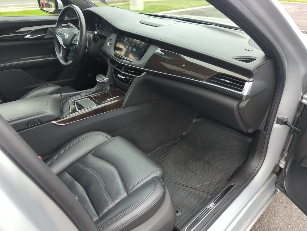 Used 2017 Silver Cadillac 3.0L Twin Turbo Platinum image 34