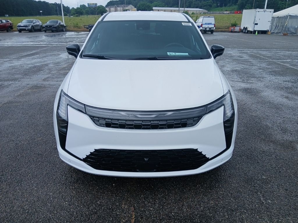 2027 Chrysler Pacifica Select's photo