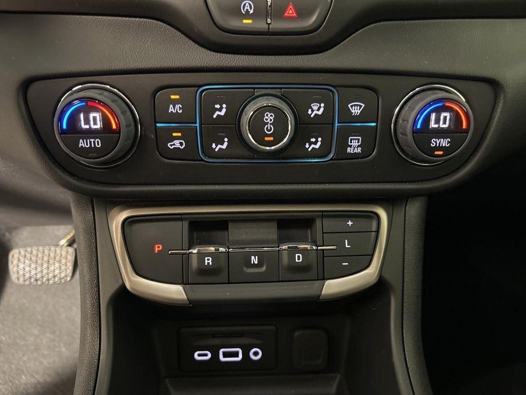 Used 2023 Summit White GMC Denali image 25