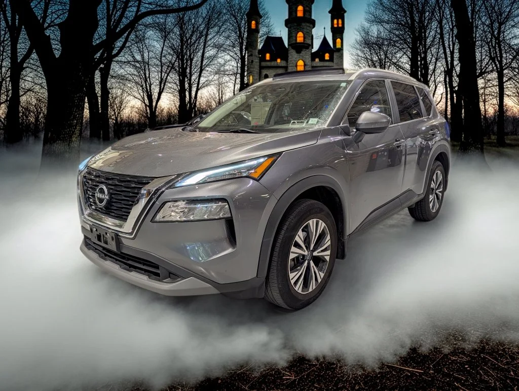 Used 2023 Gun Metallic Nissan SV image 1