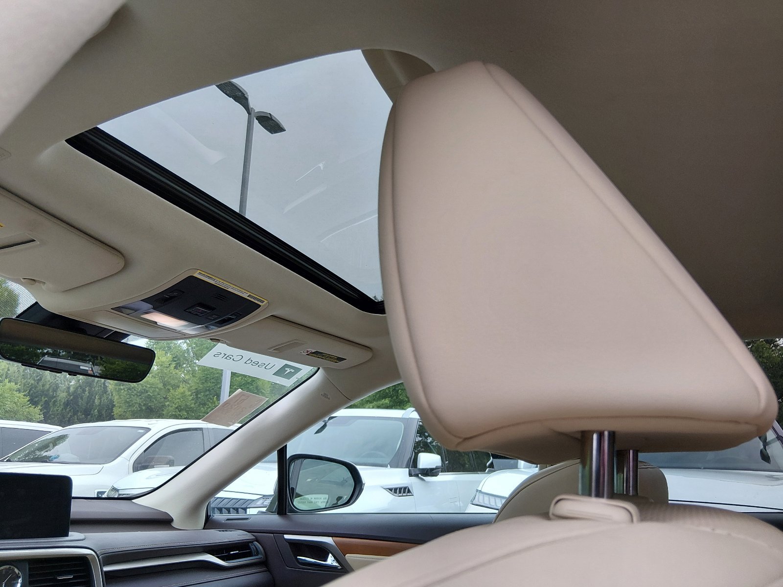 Used 2020 White Pearl Lexus RX 350 image 11