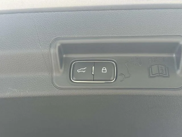 New 2026 Carbonized Gray Metallic Ford Active image 18
