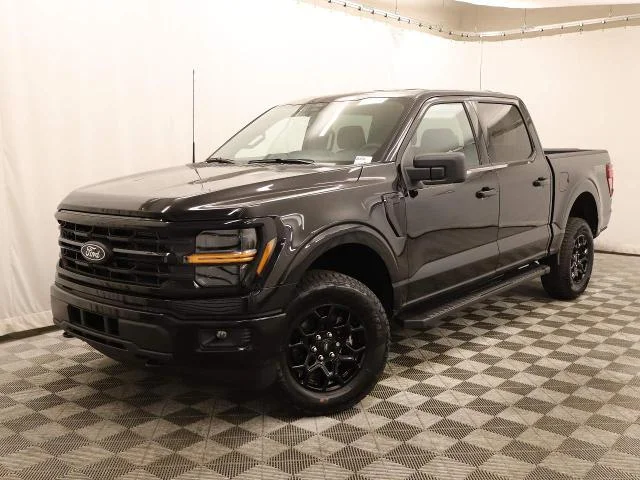 New 2026 Agate Black Metallic Ford XLT image 22