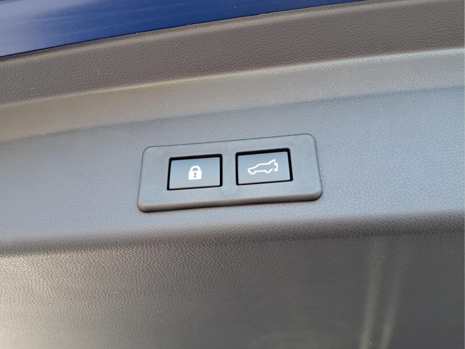 New 2026 SAPPHIRE BLUE PEARL Subaru Limited 7-Passenger image 26