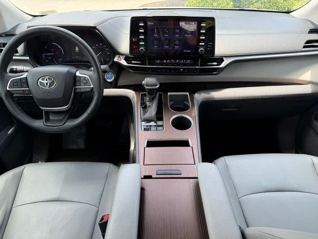 Certified Used 2022 Silver Toyota XLE image 48